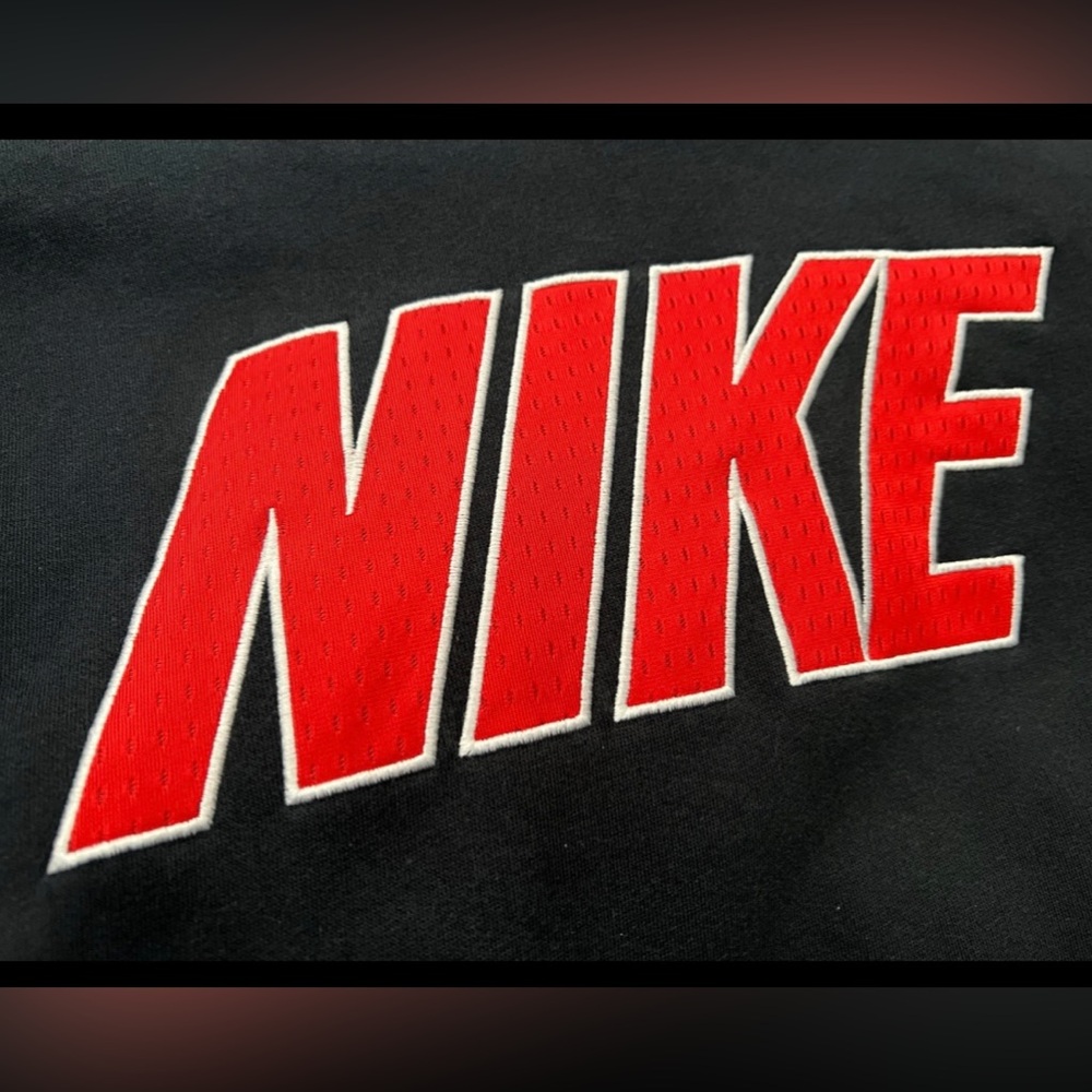 Nike hoodie Men’s L black & red